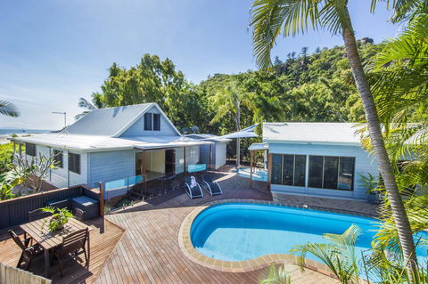 On The Beach - Grafton Accommodation 1