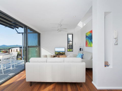 One Mile Cl, One Mile Ridge, Townhouse 12, 26 - Grafton Accommodation 2