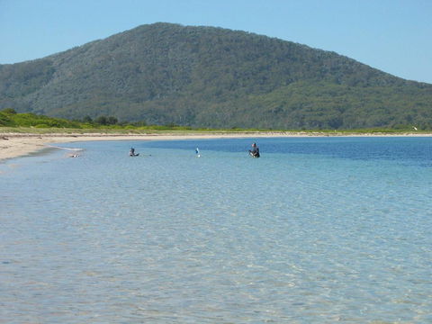 One Street From Main Beach - Grafton Accommodation 3