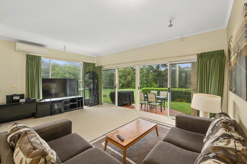 Opal Coast Villa - Grafton Accommodation 0