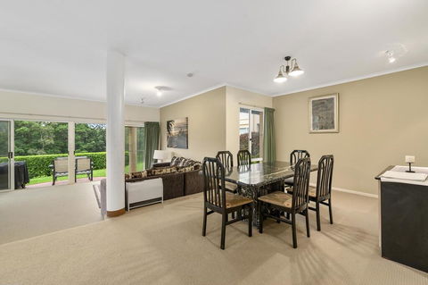 Opal Coast Villa - Grafton Accommodation 2