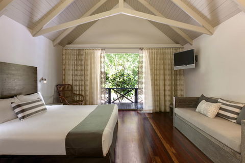 Palm Bungalows - Grafton Accommodation 1