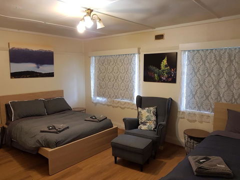 Pandani House - Grafton Accommodation 2