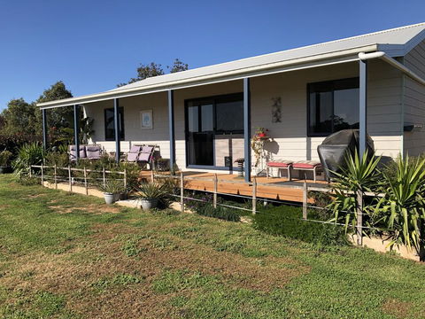 PANORAMA @ Lismar Lodge - Grafton Accommodation 0