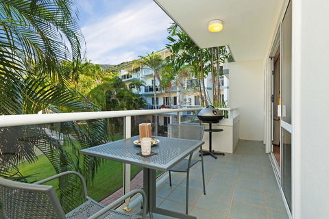 Paradise In The Tropics - Grafton Accommodation 0