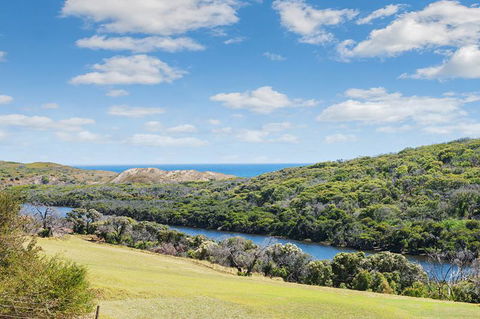 Pearl River Houses - Grafton Accommodation 1