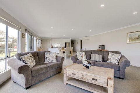 Pelican House - Grafton Accommodation 1