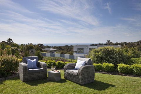 Perla Marina - Luxury Family Retreat With Heated Pool, Spa, Playground - Grafton Accommodation 2