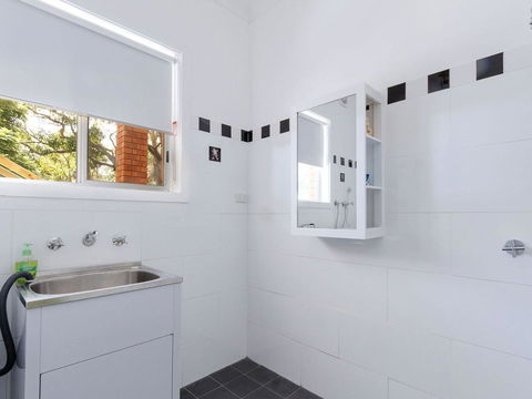 Pets Welcome - Magic Moments - Grafton Accommodation 1