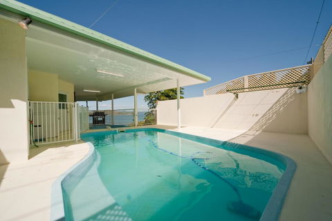 Picturesque On Passage - Shute Harbour - Grafton Accommodation 1