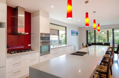 PIER 55 - DROMANA... - Grafton Accommodation 1