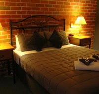 Poachers Paradise - Grafton Accommodation