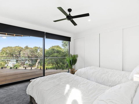 POINT BREAK , NEW LISTING 2019,  - Grafton Accommodation 2