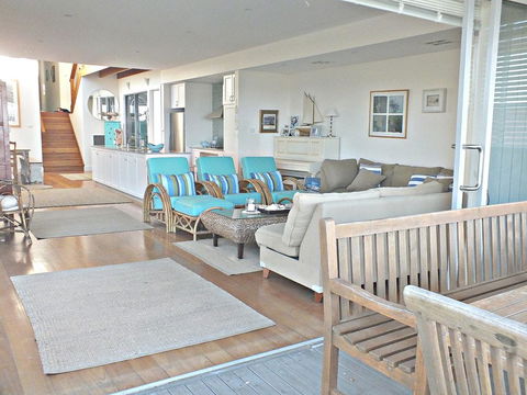 Point Break 14 Korogora Street - Grafton Accommodation 2