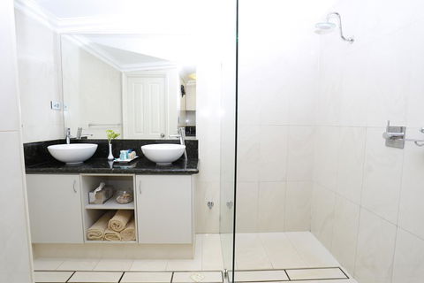 Point Samson Resort - Grafton Accommodation 3