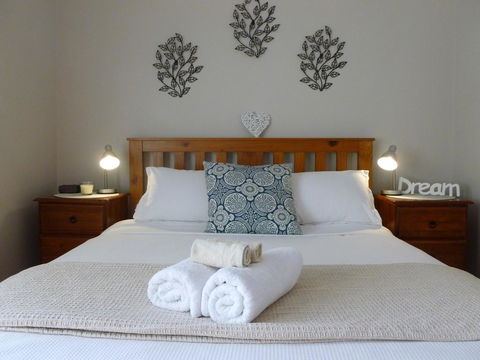 Port Lincoln Holiday Houses - Grafton Accommodation 2