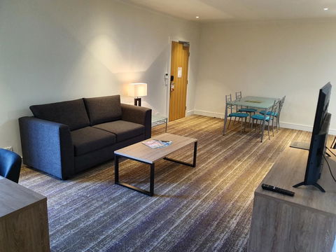 Porter's Plainland Hotel - Grafton Accommodation 2