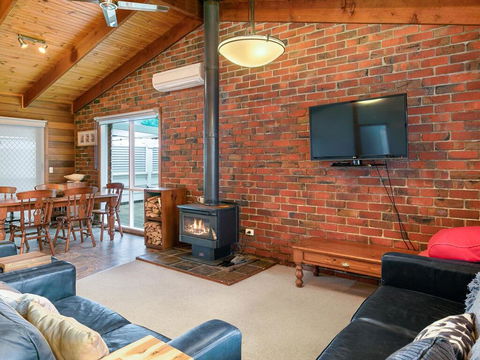 Powlett Place - Grafton Accommodation 2