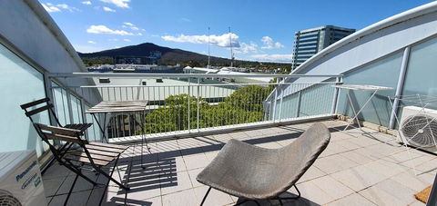 Private Modern Room - Plaza Building- In City Centre! - Grafton Accommodation 1