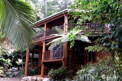 Private Rainforest Retreat With Lagoon Style Pool - Grafton Accommodation 0