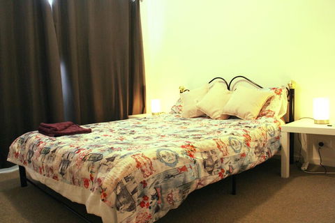 Private Room, Awesome Amenities - Molonglo Valley - Grafton Accommodation 3