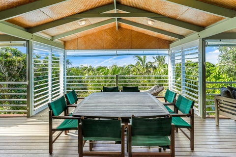 Private Tropical Oasis, Marcus Beach - Grafton Accommodation 1
