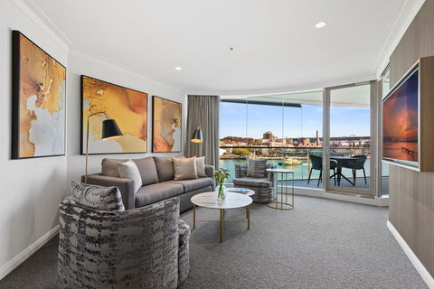 Pullman Quay Grand Sydney Harbour - Grafton Accommodation 2