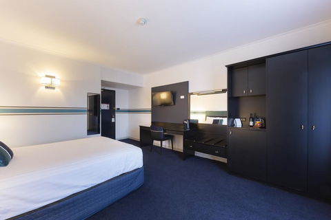Ramada Diplomat Canberra - Grafton Accommodation 2