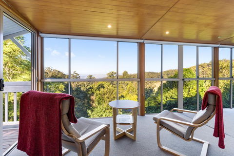 Ravensbourne Escape - Windsong - Grafton Accommodation 0
