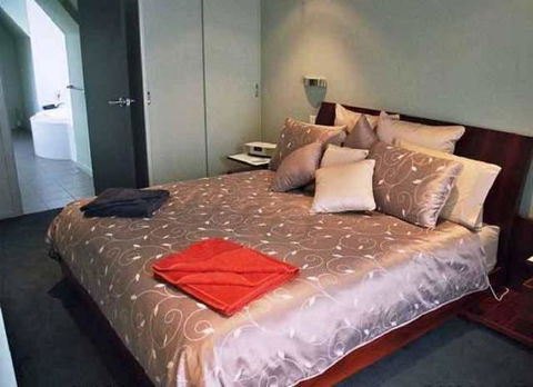 Red Brier Cottage Accommodation - Grafton Accommodation 1