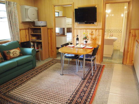 Reidford Cottage - Dog Friendly - Grafton Accommodation 3