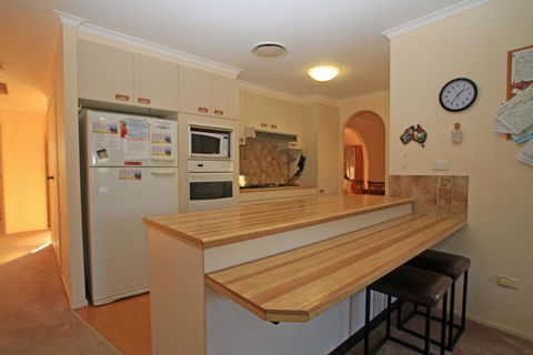 Relax And Enjoy The River - Grafton Accommodation 2