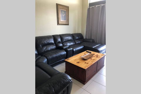 Resort Style Apartment On Gregory - Grafton Accommodation 2
