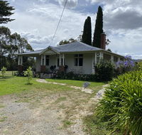 River Front Estate - Grafton Accommodation