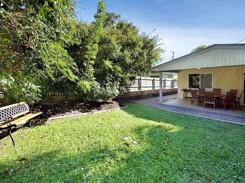 Roderick Street 52, Moffat Beach - Grafton Accommodation 0
