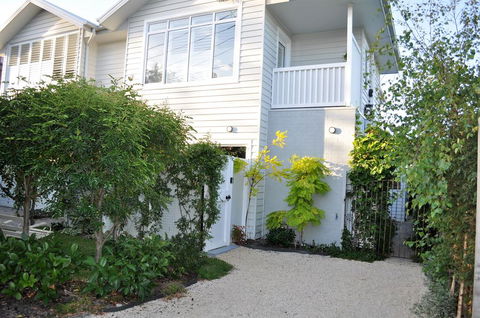 Sailaway Beach House - Grafton Accommodation 1