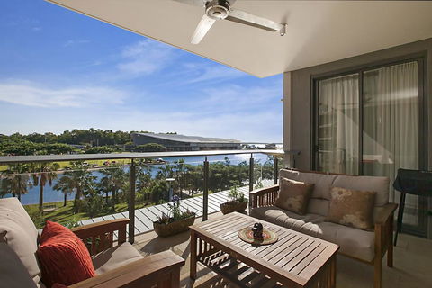 Saltwater Suites - 1,2 & 3 Bed Waterfront Apartments - Grafton Accommodation 2