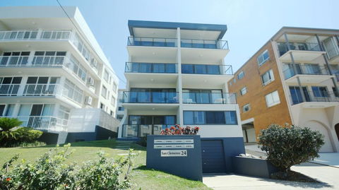 San Clemente 3 24 Orvieto Tce - Grafton Accommodation 0
