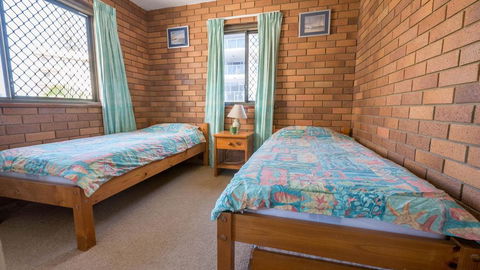 San Clemente Unit 4/24 Orvieto Terrace - Grafton Accommodation 1
