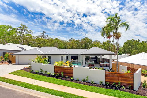 Sandcastles - Palm Cove - Grafton Accommodation 1
