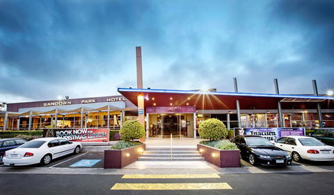 Sandown Park Hotel Noble Park - Grafton Accommodation 0