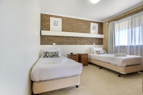 Sandpiper Lakes Entrance - Grafton Accommodation 3