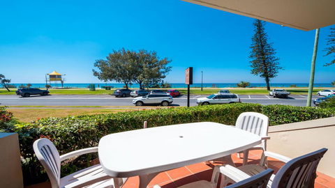 Sandrift Beachfront Apartments - Grafton Accommodation 1