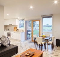 Sandy point hideaway - Grafton Accommodation