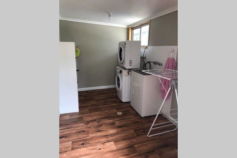 SAREAL PARK - Grafton Accommodation 2