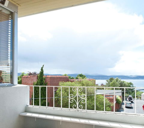 Scarlett's By Salamanca - Grafton Accommodation 0