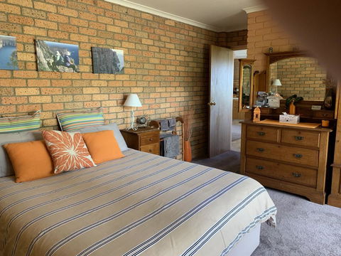 Sea Change Safety Cove - Grafton Accommodation 1