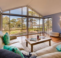 Sea la vie - Grafton Accommodation