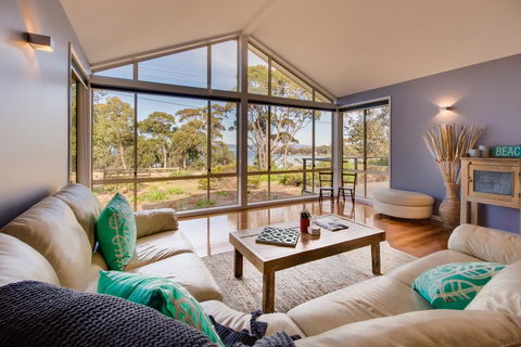 Sea La Vie - Grafton Accommodation 0
