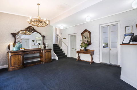 Seacombe House Motor Inn Port Fairy - Grafton Accommodation 3
